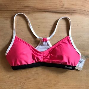 Reebok women’s Hot Pink & Black Sport Swimsuit Top Bathing Suit Top Size Small
